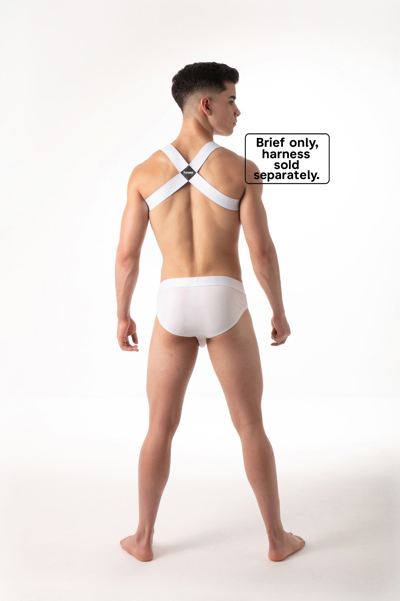 LEADER Essentials Brief White
